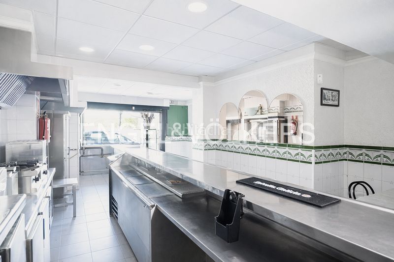 Foto ce39dab8-a2ef-479e-89bf-cef59a7bab47. Pis amb calefacció a Zona Alta Premià de Mar