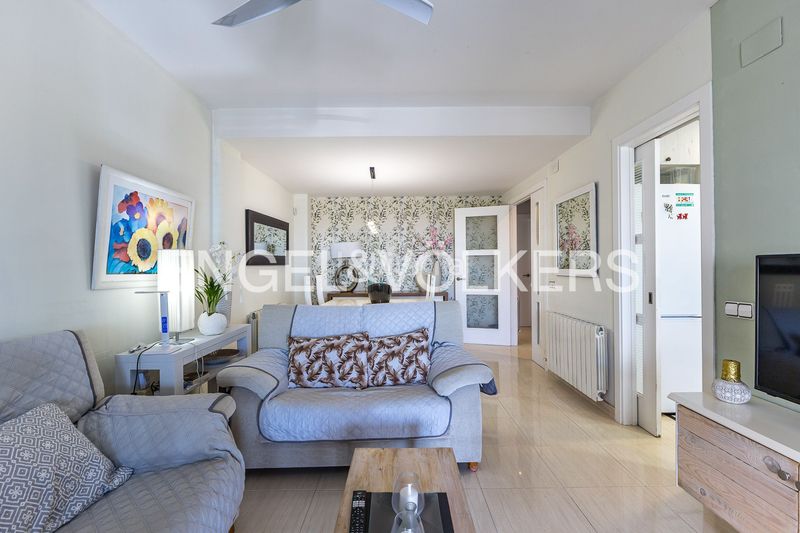 Foto 8960d4ca-f443-47e9-a303-453ec29d0bbe. Casa amb calefacció aparcament a Bonavista Vendrell (El)