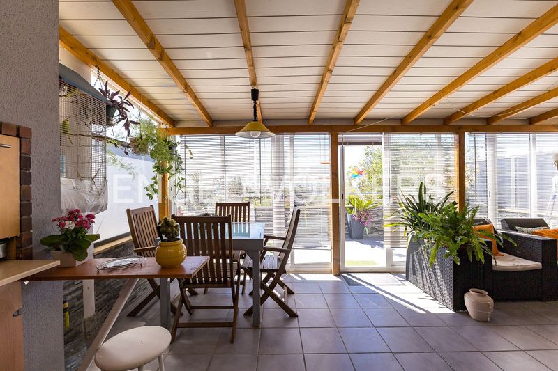 Foto bde1849f-4b06-4967-9833-575c8ffca72c. Casa amb calefacció aparcament a Bonavista Vendrell (El)