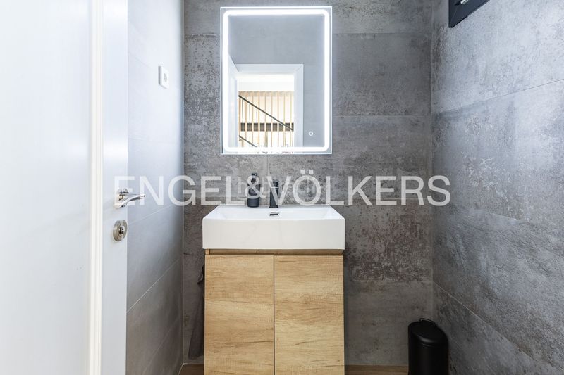 Foto 3a399017-c33d-497b-9fb7-1d223a39056f. Casa amb calefacció piscina a Urbanitzacions Mataró