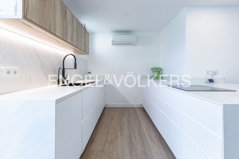 Foto 48f62f93-9beb-4fd4-8473-f3cb7d9472d9. Casa amb calefacció piscina a Urbanitzacions Mataró