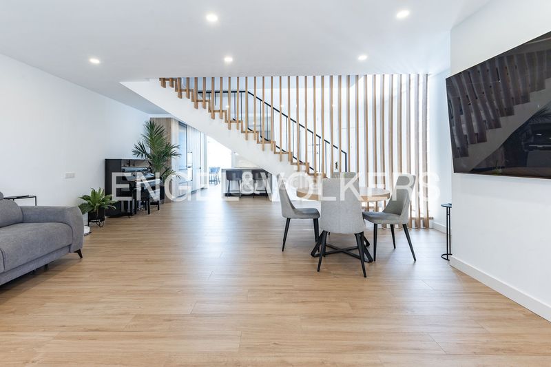 Foto 79be784d-72c0-4d8b-809b-8c986efa67b7. Casa amb calefacció piscina a Urbanitzacions Mataró