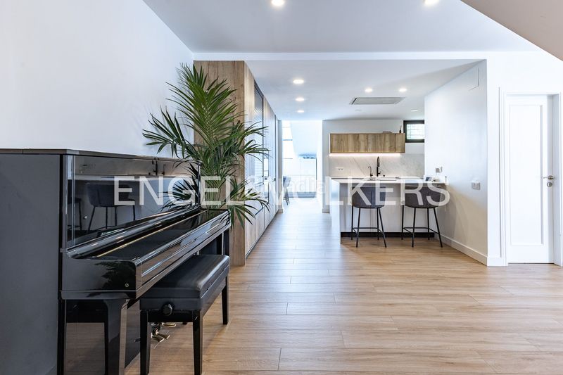 Foto 8de3ec83-b432-4e3d-b25d-8c7fe81f702b. Casa amb calefacció piscina a Urbanitzacions Mataró