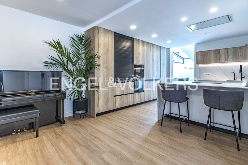 Foto d494122f-c33c-4776-b435-a6f21af1e494. Casa amb calefacció piscina a Urbanitzacions Mataró