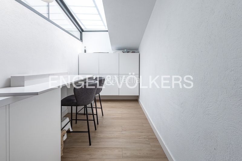 Foto e3dc4980-e55e-43dc-99c3-6b682a93af6a. Casa amb calefacció piscina a Urbanitzacions Mataró