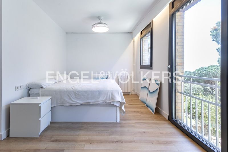 Foto f2175b09-1606-431b-8755-46bf2b992058. Casa amb calefacció piscina a Urbanitzacions Mataró