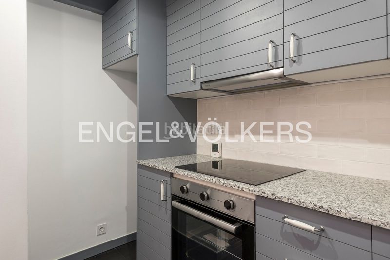 Foto 055b7fc1-28da-4b3f-a31b-bb39a420e822. Pis amb calefacció a Barceloneta Barcelona