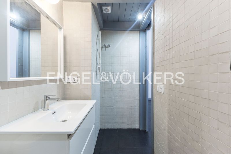 Foto c8ba5137-ff05-4d90-a635-6951d726f778. Pis amb calefacció a Barceloneta Barcelona