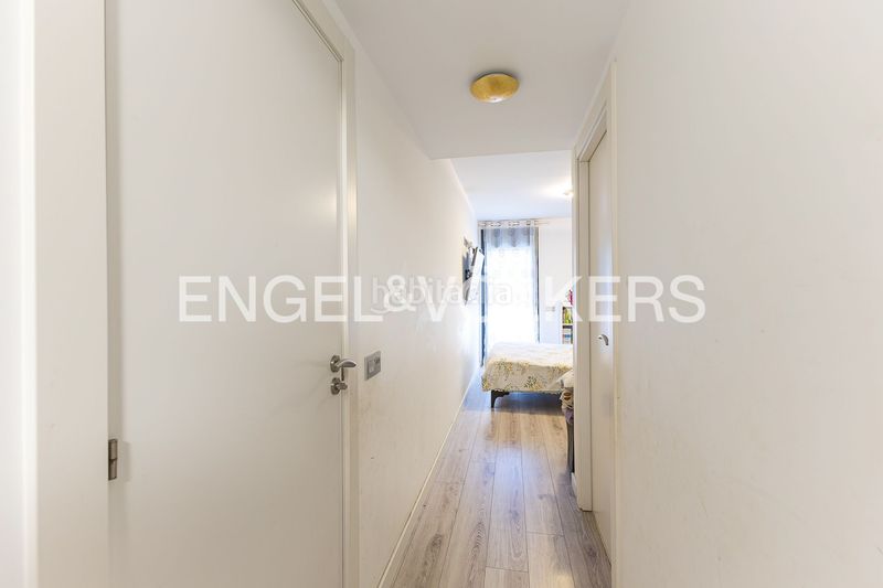 Foto 0dc3f3f7-7816-414c-bae1-e3dffb1eb331. Pis amb calefacció aparcament piscina a Centre Castelldefels