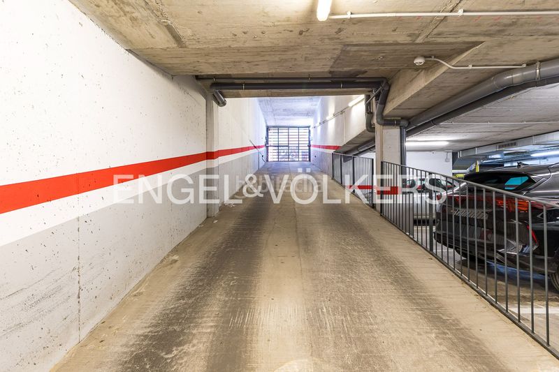 Foto 14707bfd-5583-4ded-aaef-2e0408481316. Pis amb calefacció aparcament piscina a Centre Castelldefels