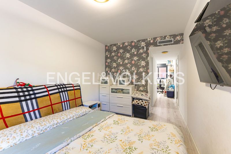 Foto 4a237f43-5177-464f-b430-41950a606a08. Pis amb calefacció aparcament piscina a Centre Castelldefels