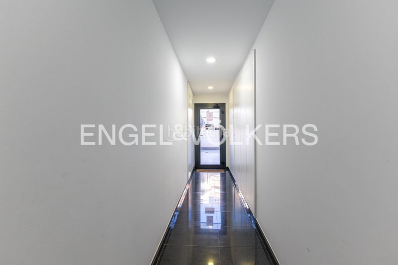 Foto d46af22b-356a-484a-9e3c-c7f27301a35f. Pis amb calefacció aparcament piscina a Centre Castelldefels