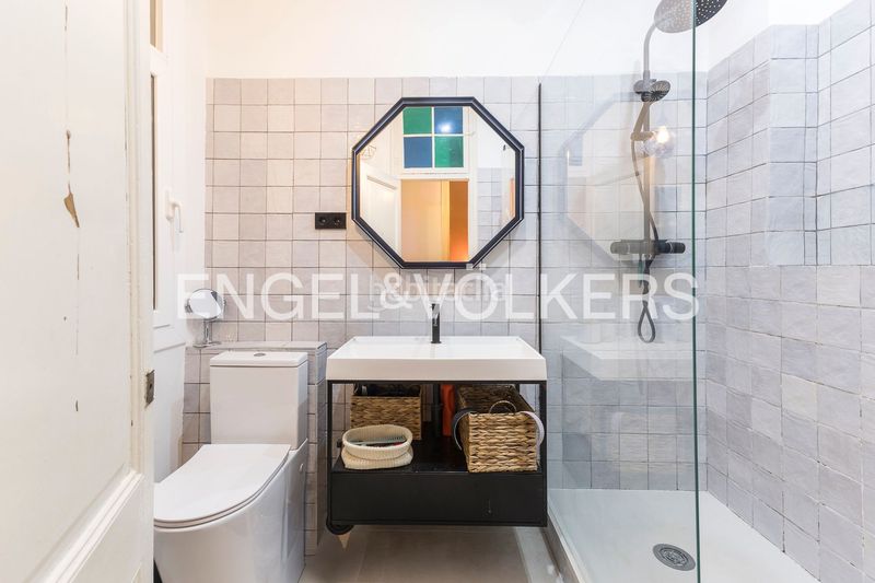 Piso vivienda con carácter en el corazón de la ciudad en Barcelona - Imagen 21