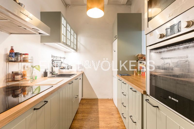 Piso vivienda con carácter en el corazón de la ciudad en Barcelona - Imagen 13