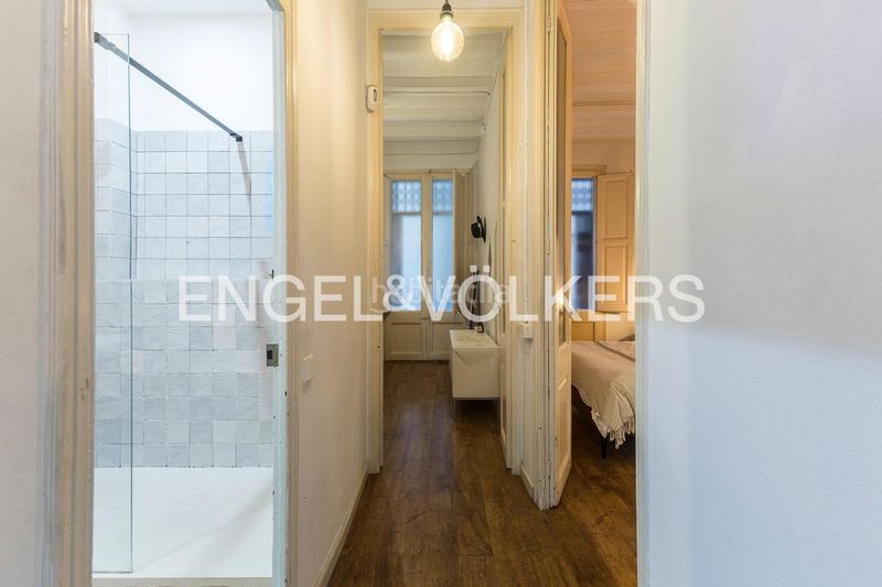 Piso vivienda con carácter en el corazón de la ciudad en Barcelona - Imagen 22