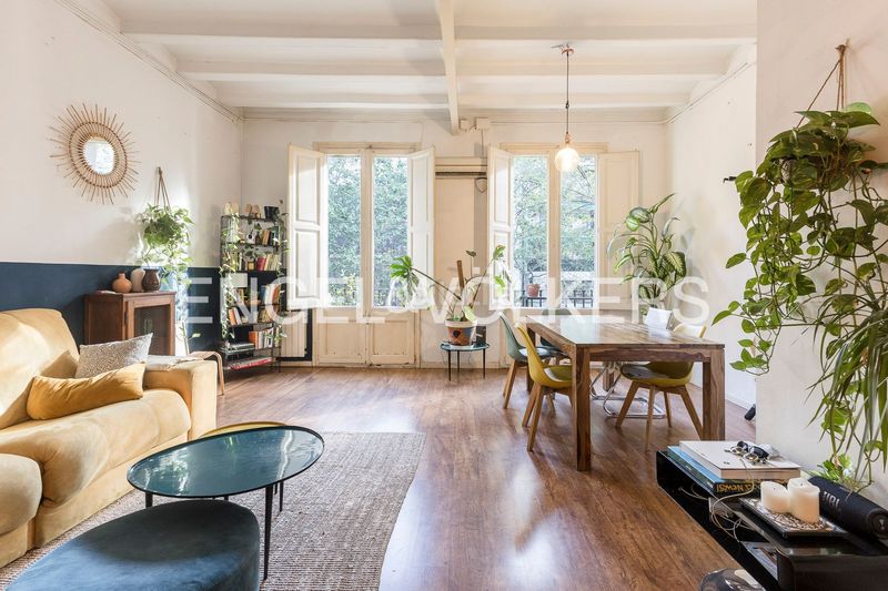 Piso vivienda con carácter en el corazón de la ciudad en Barcelona