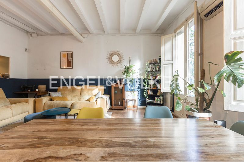 Piso vivienda con carácter en el corazón de la ciudad en Barcelona - Imagen 10