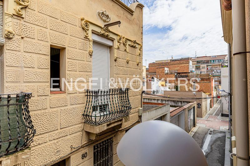 Foto 96555fbb-04ba-4ee9-9b77-3bcea38f4e12. Casa adossada amb calefacció a Sant Andreu de Palomar Barcelona