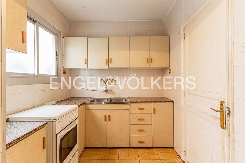Foto 9d7164a5-6d3c-4e58-ade2-5866c20efa12. Casa adossada amb calefacció a Sant Andreu de Palomar Barcelona