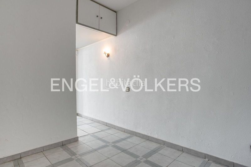 Foto 2b935be6-9577-4a79-9dbe-8a7bdd5998f3. Pis amb calefacció a Font de la Guatlla Barcelona