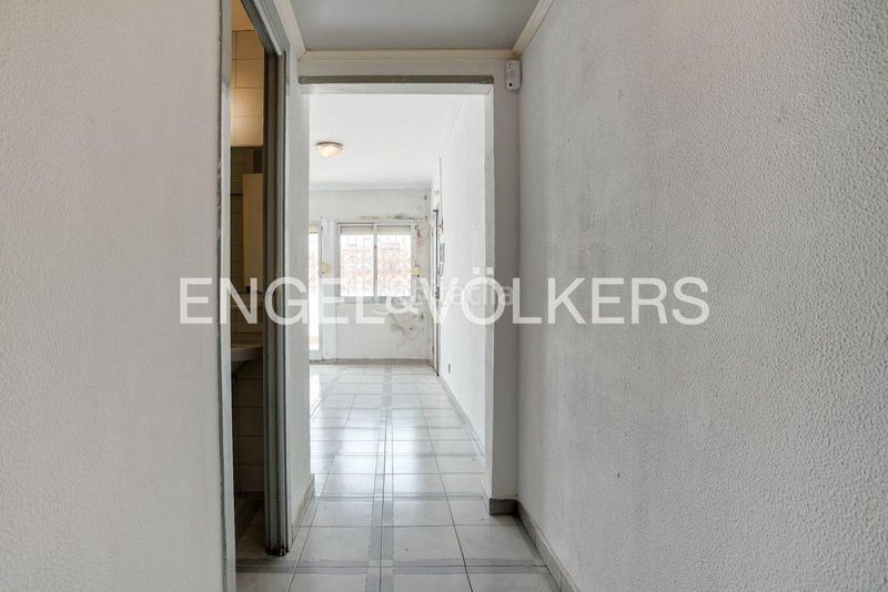 Foto fd4d1228-a7e9-45a9-a624-8af2c1f77884. Pis amb calefacció a Font de la Guatlla Barcelona