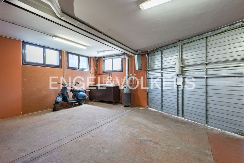 Foto c8a5e0ff-d1a9-4646-b4f4-7460fc959870. Casa amb calefacció aparcament piscina a Torrent Ballester Viladecans