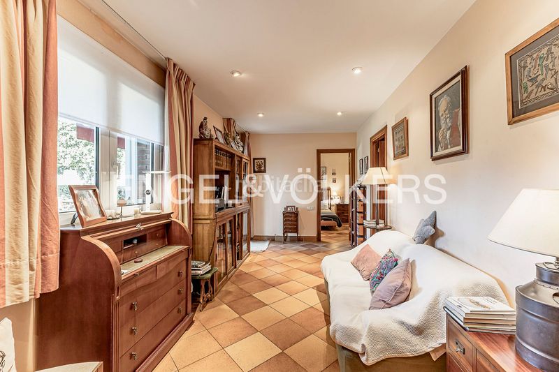 Foto d8837846-8bb6-420c-99b8-36ebd3c99014. Casa amb calefacció aparcament piscina a Begues