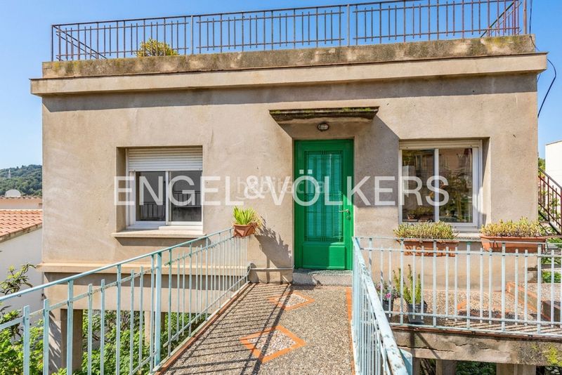 Foto 61fd3d30-30a4-4b88-956d-ae0420926f46. Casa amb calefacció a La Miranda-Can Candeler Sant Just Desvern