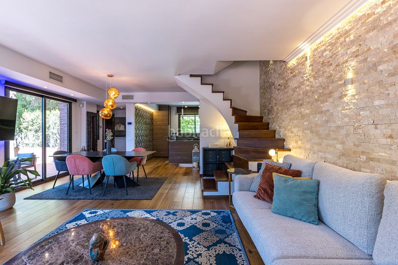 Foto 35fb3c9d-603f-4e29-8486-215baee286ac. Casa amb calefacció aparcament a Ametllers - Poble Sec Sitges