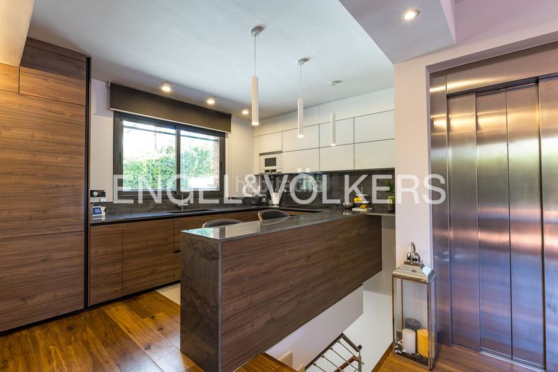 Foto c43b8cfb-3880-496b-b521-5fef5663abd8. Casa adossada amb calefacció aparcament a Ametllers - Poble Sec Sitges