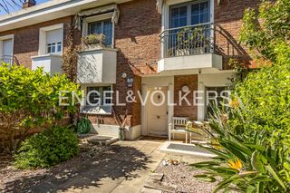 Casa a La Mallola. Casa adosada en la mallola, cerca de los colegios internacionale