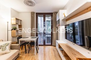 Pis a St. Pere - Sta. Caterina - El Born