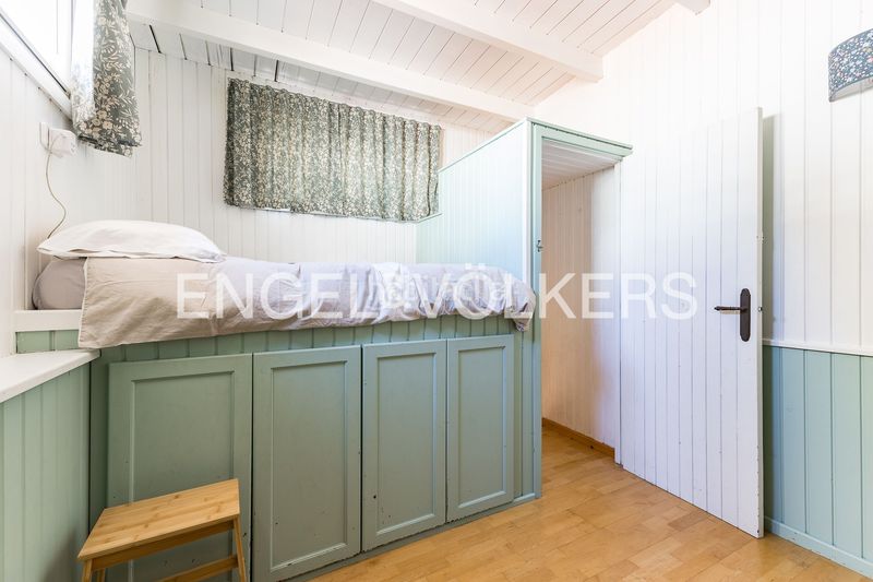 Foto ead6f30e-053e-4dde-beba-8564c03b6d93. Casa amb calefacció aparcament a Baix Guinardó Barcelona