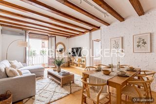 Pis a St. Pere - Sta. Caterina - El Born