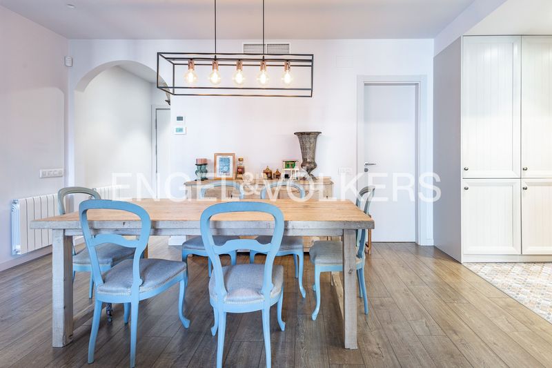 Foto 36f6eef8-859f-4743-b5e3-d0539efee837. Pis amb calefacció a Tres Torres Barcelona