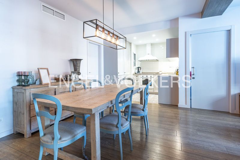 Foto f6346539-7950-42a8-9170-cc72ffed9e50. Pis amb calefacció a Tres Torres Barcelona