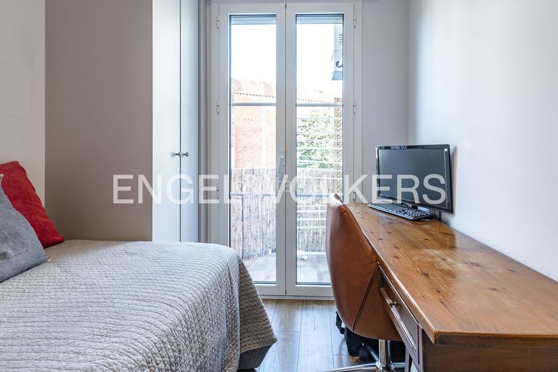 Foto fcc1921e-f152-43b0-97d9-6146bcbbeda6. Pis amb calefacció a Tres Torres Barcelona