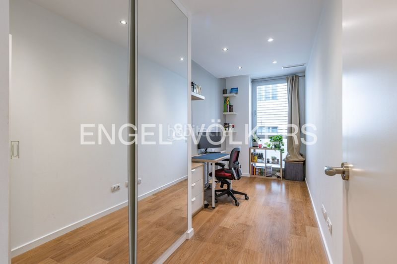 Foto 63c0aa2f-cae0-4cf7-b7f5-6a8f1c85f954. Pis amb calefacció aparcament a Covadonga Sabadell