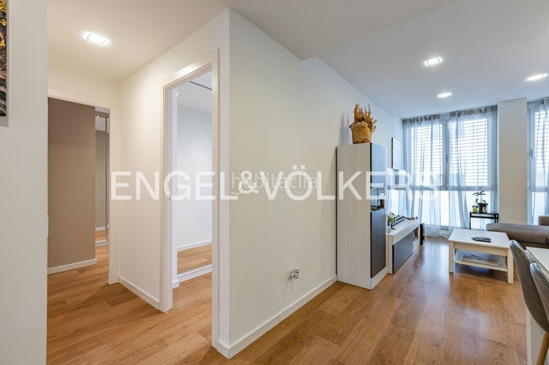 Foto 67604251-1cd3-4063-82ba-a226e52c6a4a. Pis amb calefacció aparcament a Covadonga Sabadell