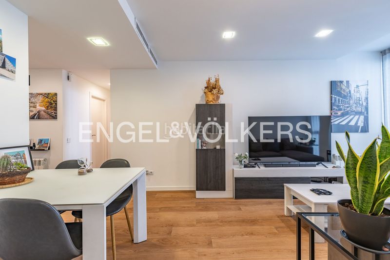 Foto be7f093b-70ad-44a5-b08a-af469bc6d42e. Pis amb calefacció aparcament a Covadonga Sabadell