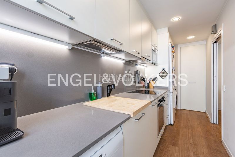 Foto d3e5da20-53a9-4a75-a026-fe82b7d37643. Pis amb calefacció aparcament a Covadonga Sabadell