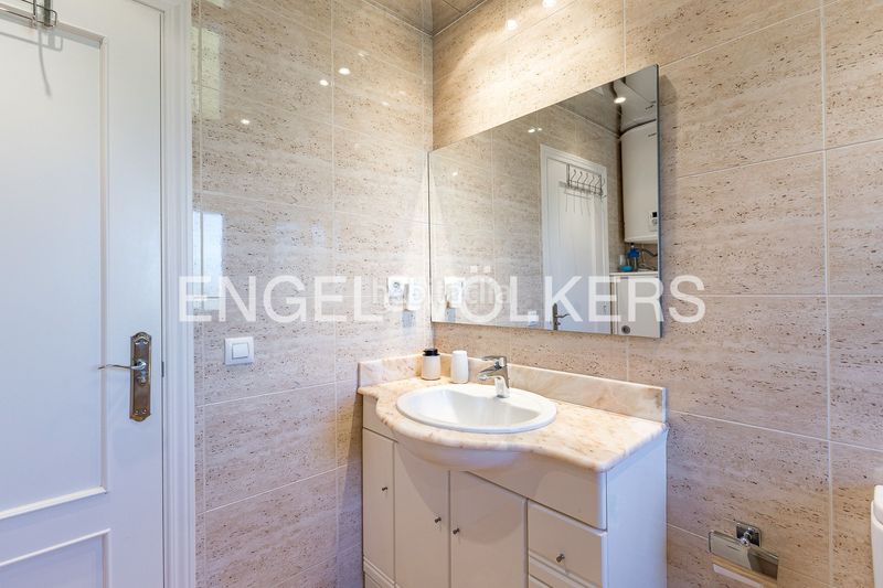 Foto e5b3c2e5-4e30-490a-b944-4919366bfcc1. Àtic amb calefacció aparcament piscina a Coma-ruga platja Coma-ruga