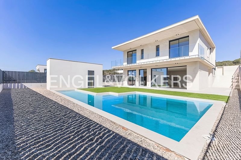 Foto 68fd4bd3-98dc-46b4-8591-dcb0225a8764. Casa amb calefacció aparcament piscina a Can Pei Sitges