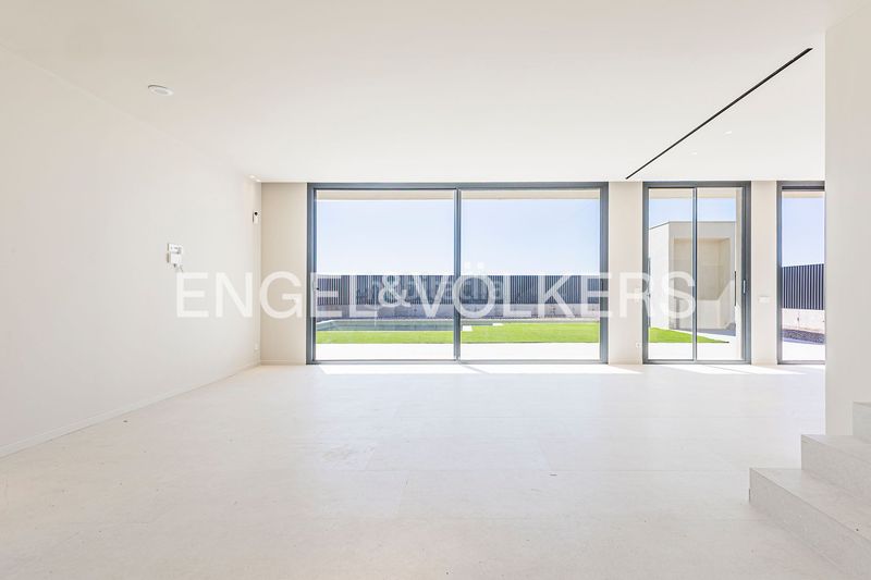 Foto 86086980-0898-4291-88f3-1aba9821a869. Casa amb calefacció aparcament piscina a Can Pei Sitges