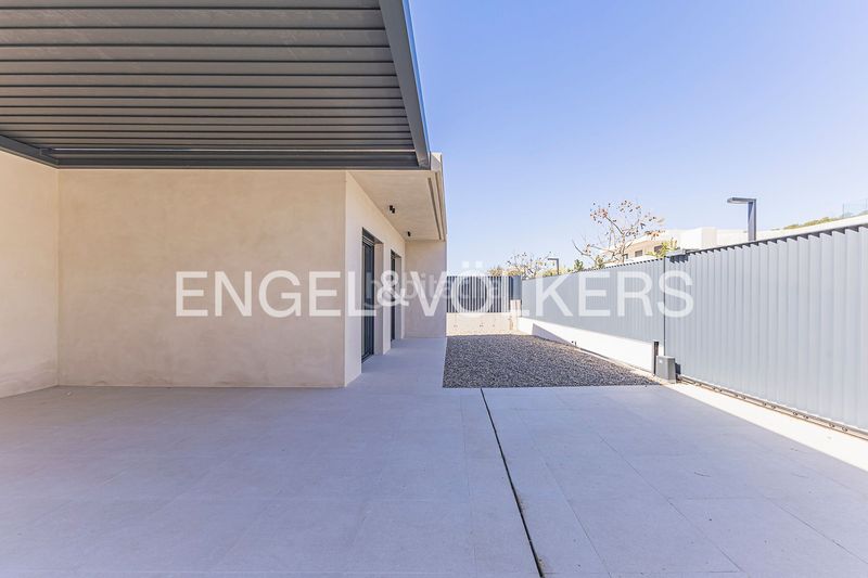 Foto 90136835-b4e4-45d6-8f5a-78aef5938b4a. Casa amb calefacció aparcament piscina a Can Pei Sitges