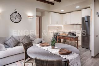 Lloguer Pis a St. Pere - Sta. Caterina - El Born. Impresionante 2 dormitorios junto al puerto