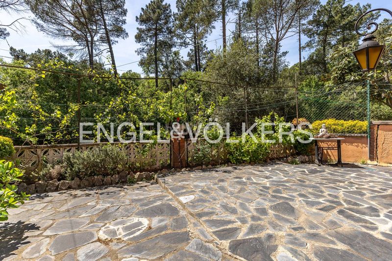 Foto 9a0f5f4f-1f51-44d2-ad5e-6dfb7bd1db18. Casa amb calefacció aparcament a Gualba