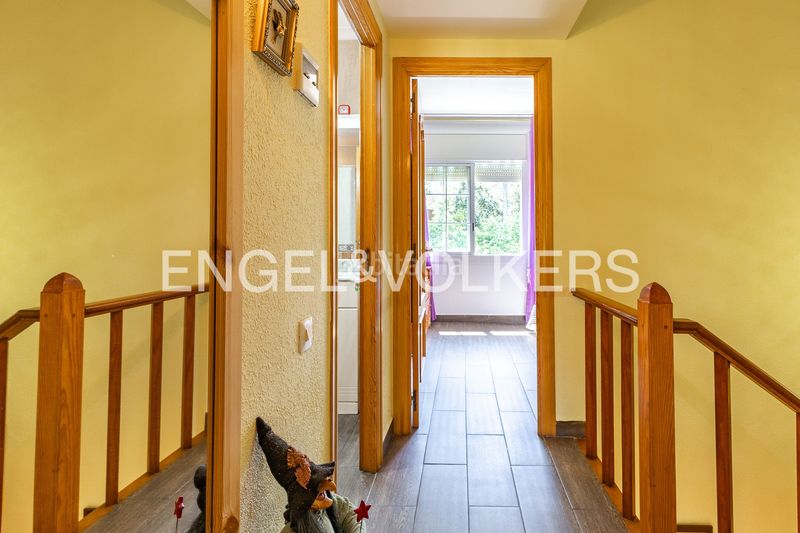 Foto bd116437-5bbf-40f3-ab69-893315a3ea04. Casa amb calefacció aparcament a Gualba