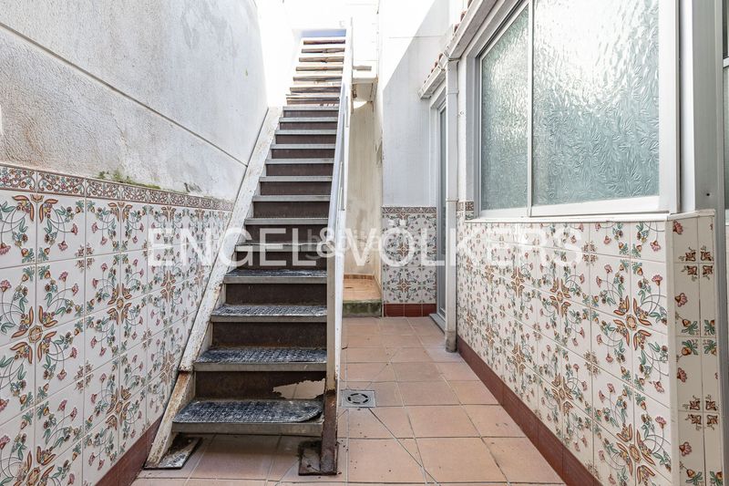 Foto 09562dee-7d6f-4a88-a17f-0270f2f1d776. Casa amb calefacció a Canet de Mar