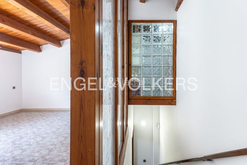 Foto f1bb77b9-40b2-43d8-aa6e-ea568a6bf964. Casa amb calefacció a Canet de Mar